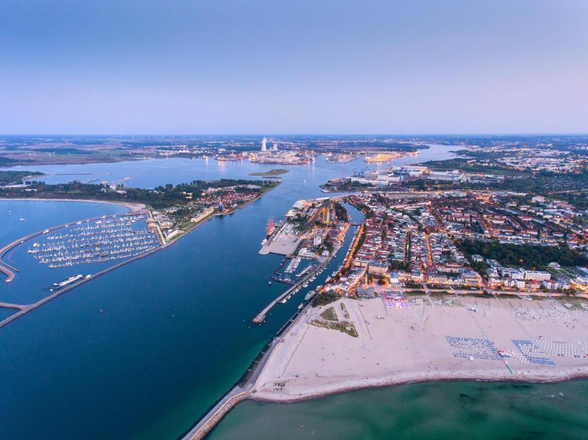 Meersalz, Ca 100 M Zum Strand Rostock Esterno foto